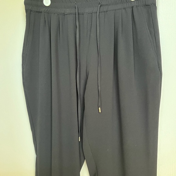 Zara tapered leg flowy pants-elastic waistband with drawstring-black-size M US - Picture 11 of 11
